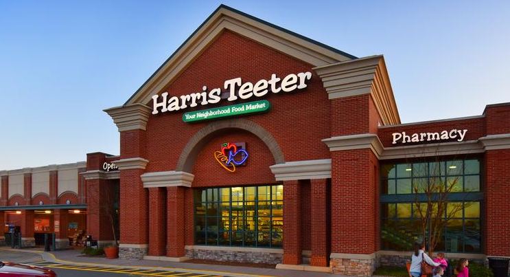 Harris Teeter store outdoor