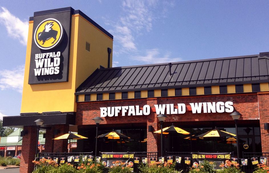 buffalo wild wings store pic